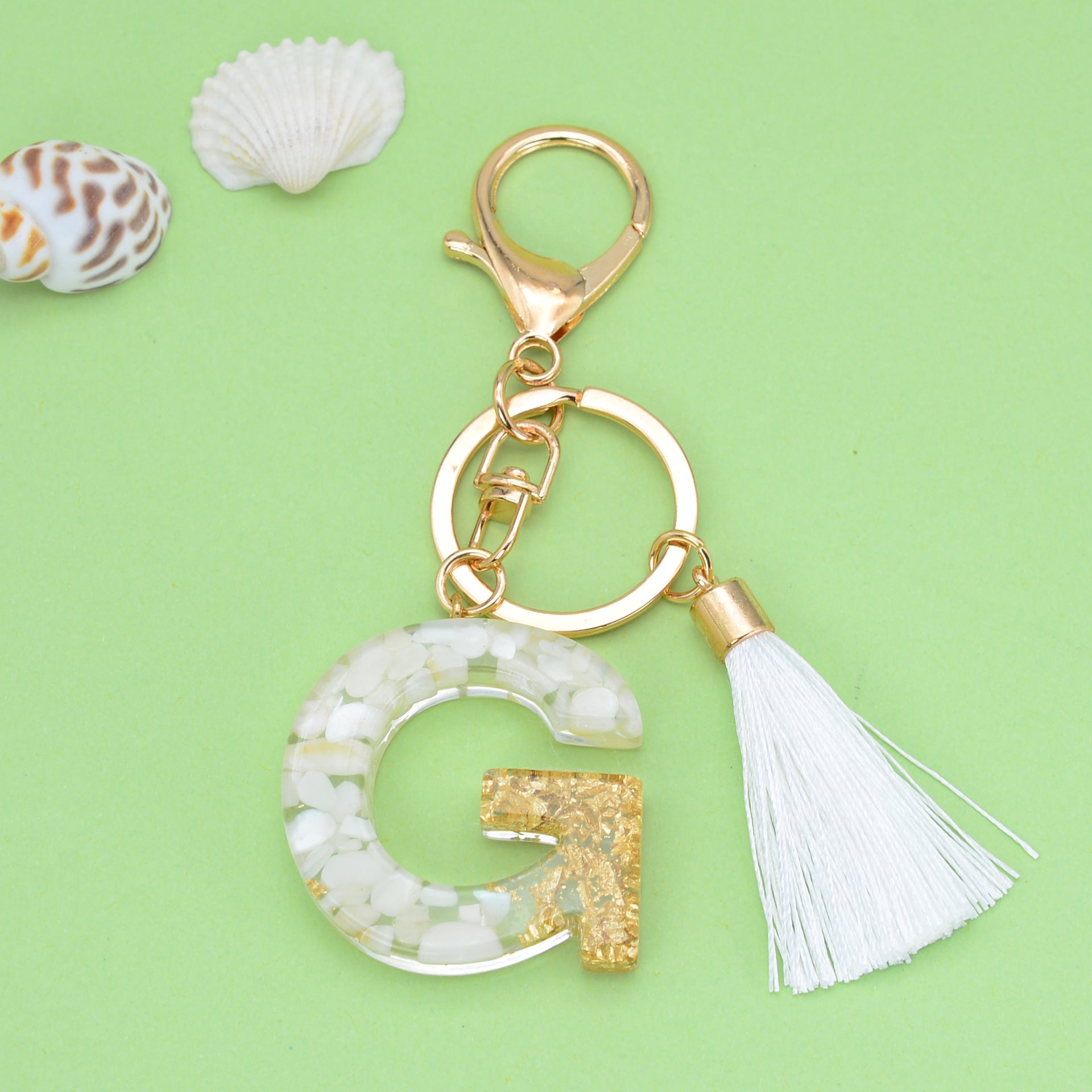 Wholesale White Tassel 26 Letter Crystal Resin Keychain
